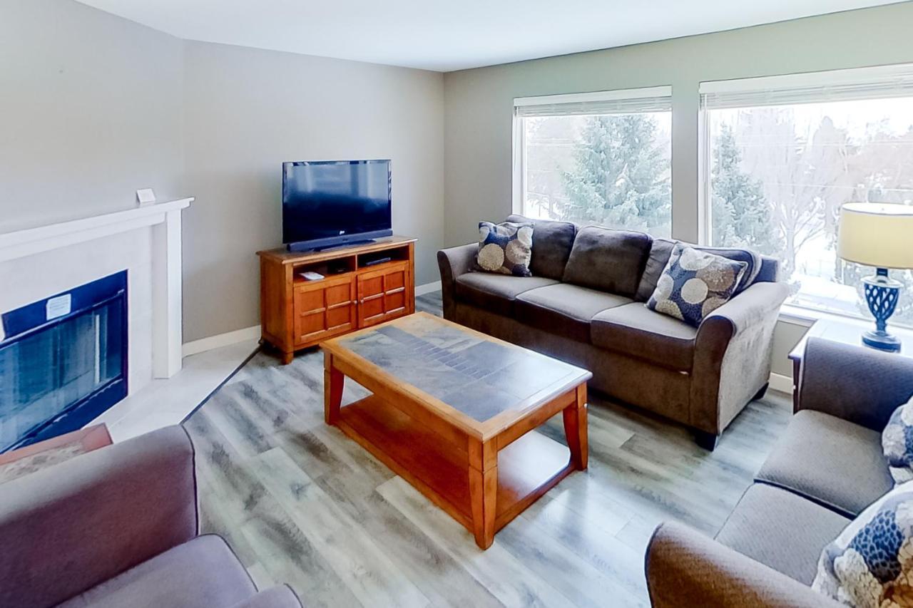 Park Pointe Mutual Apartment Chelan Exterior photo
